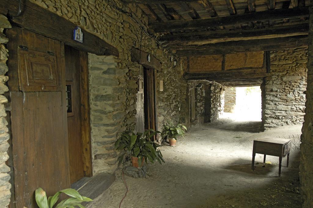 Los Balcones del Río Robledillo De Gata Habitación foto
